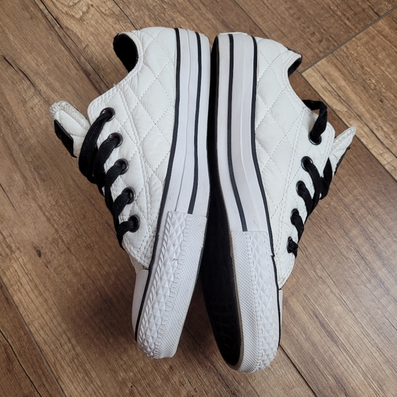 Converse Chuck Taylor Ox diamond Quilted Nylon White Black lined sneakers W 6 - Picture 8 of 16